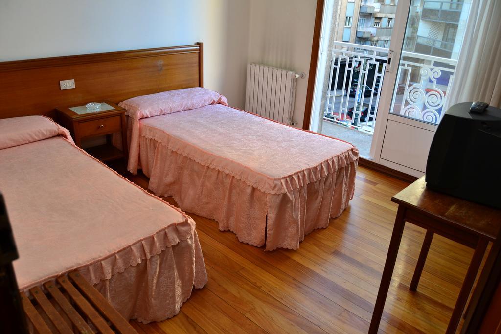 Pension Residencia Buenos Aires Vigo Luaran gambar