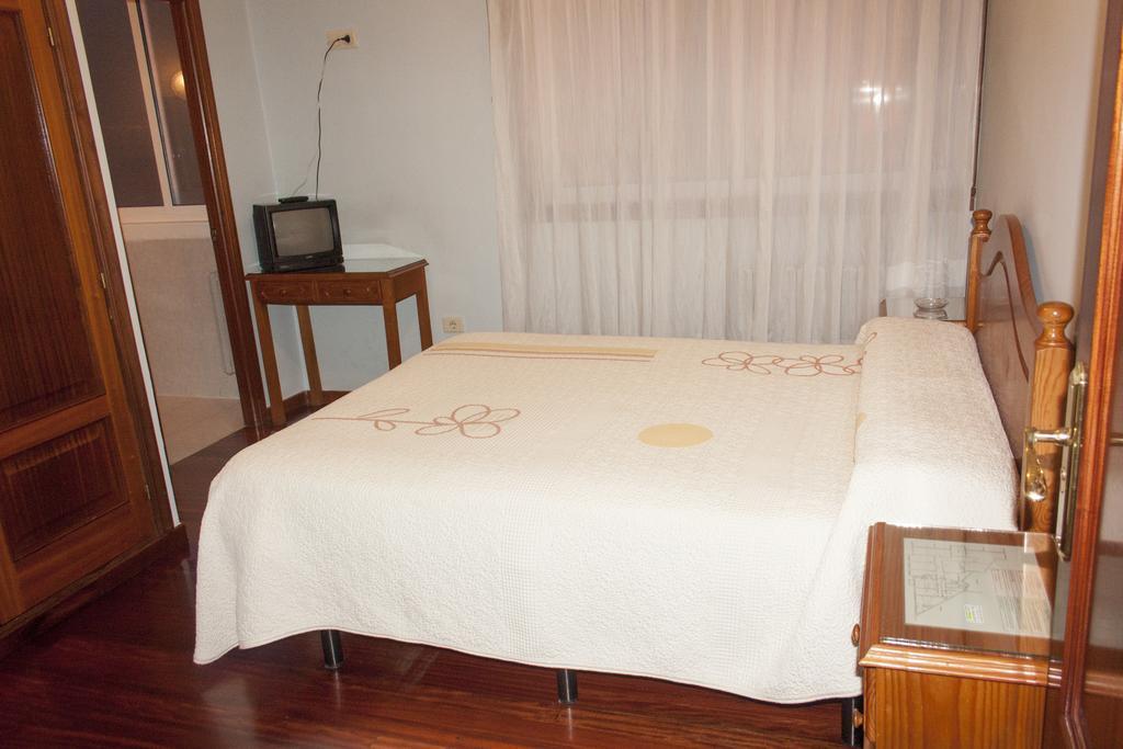 Pension Residencia Buenos Aires Vigo Luaran gambar